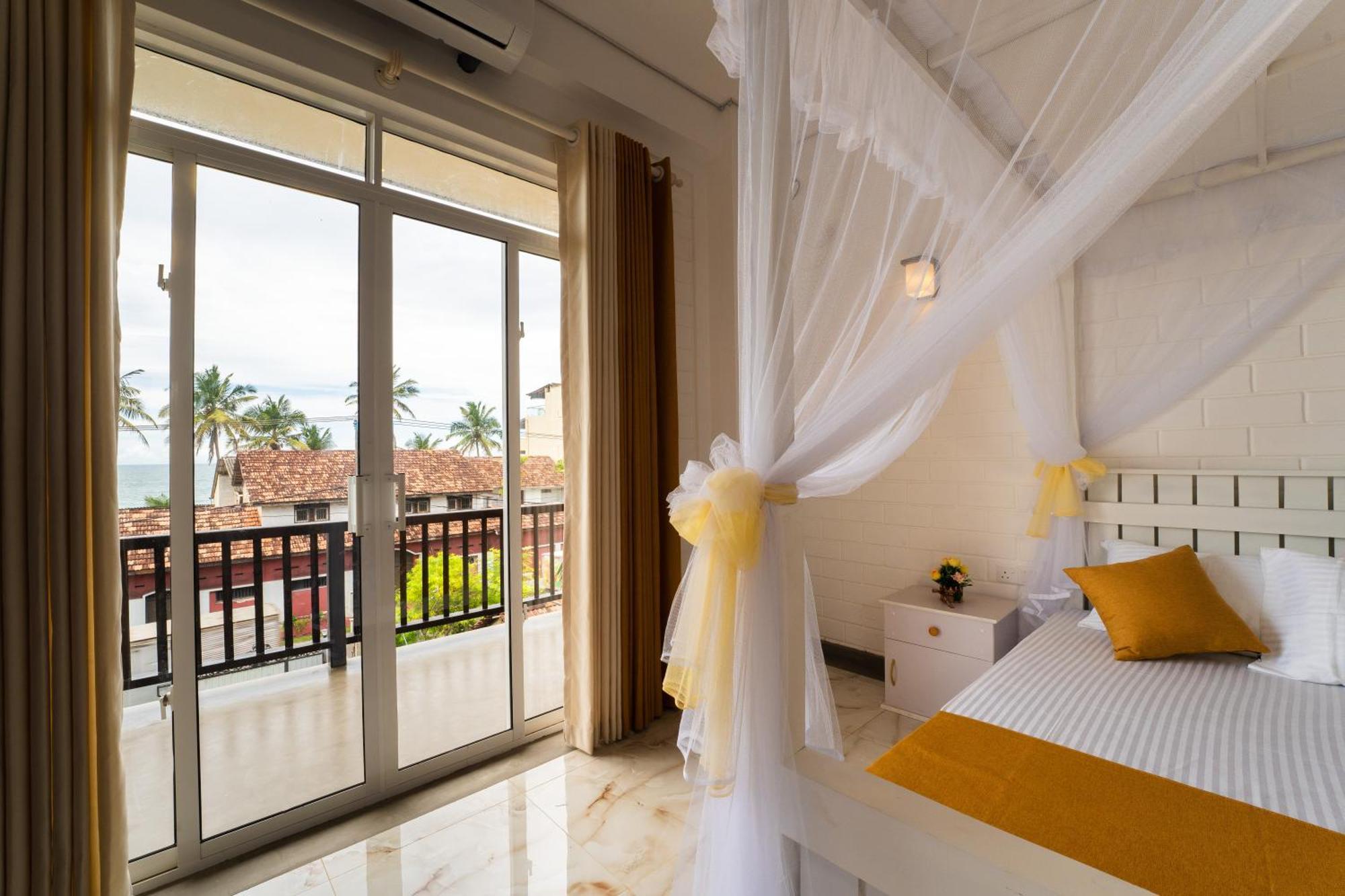 Bliss Blessings Villa & Spa - Hikkaduwa Bagian luar foto