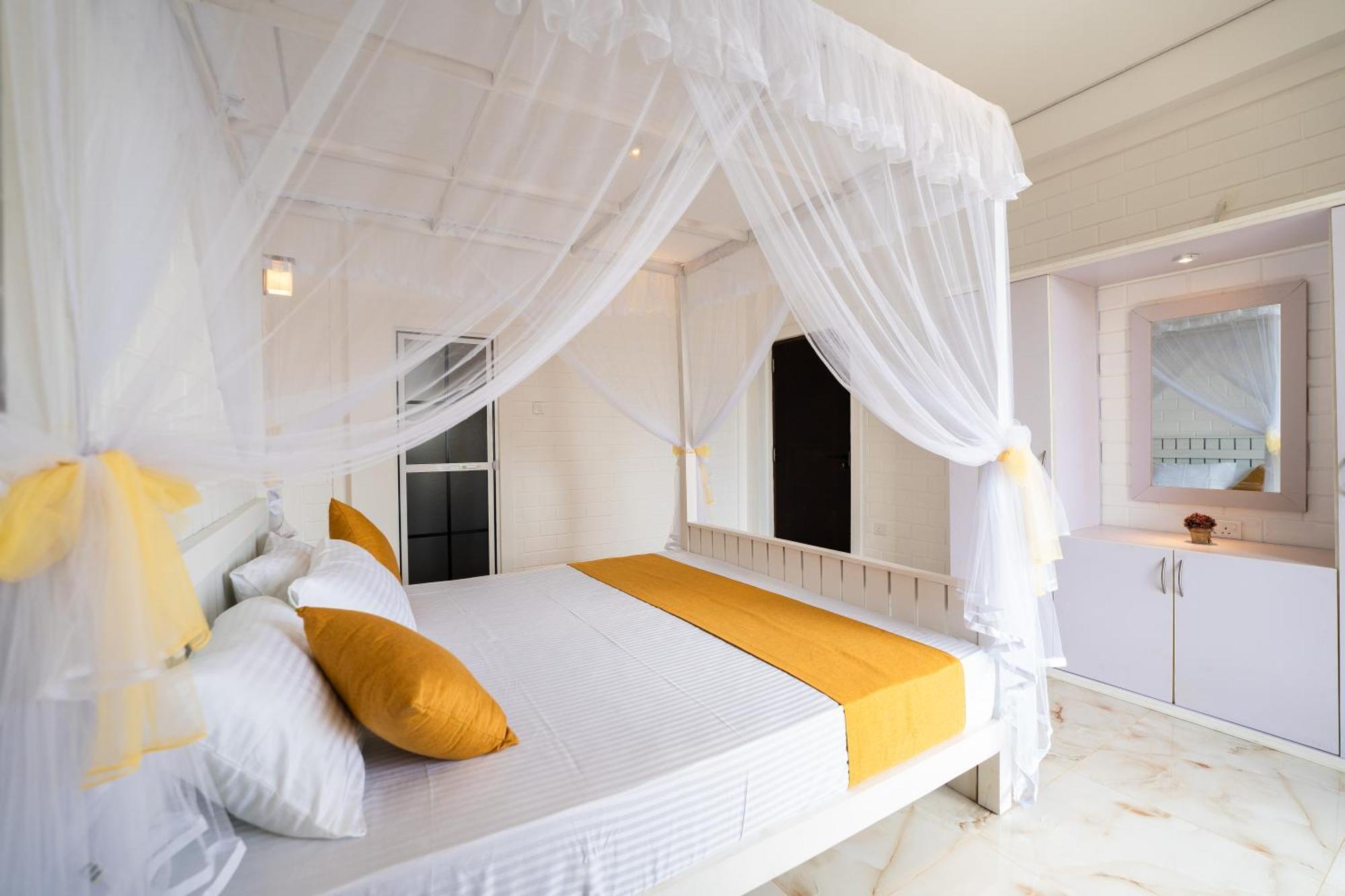 Bliss Blessings Villa & Spa - Hikkaduwa Bagian luar foto