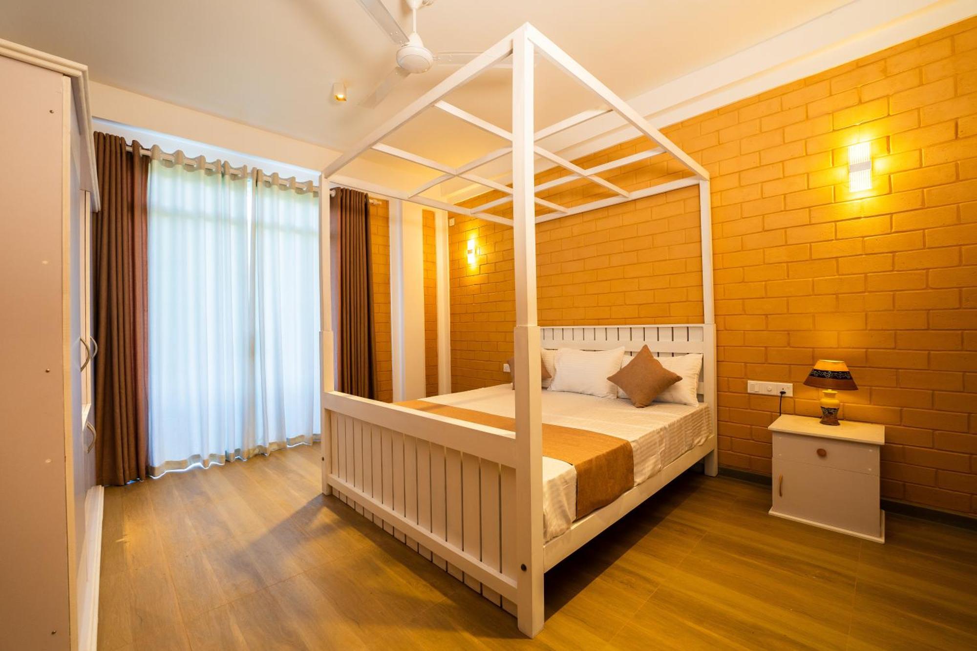 Bliss Blessings Villa & Spa - Hikkaduwa Bagian luar foto