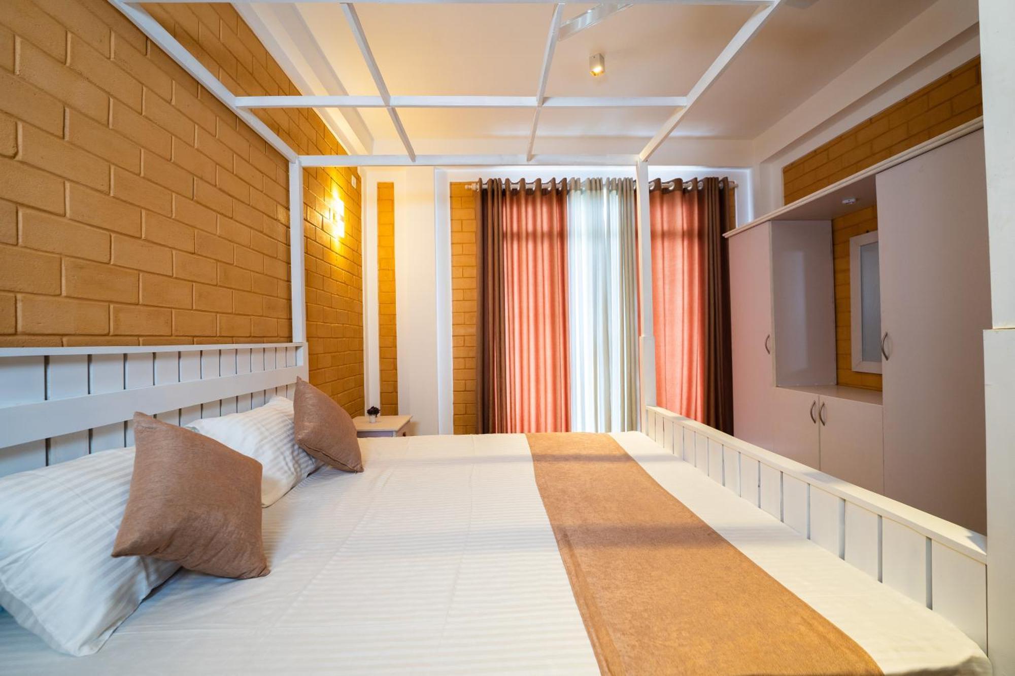 Bliss Blessings Villa & Spa - Hikkaduwa Bagian luar foto