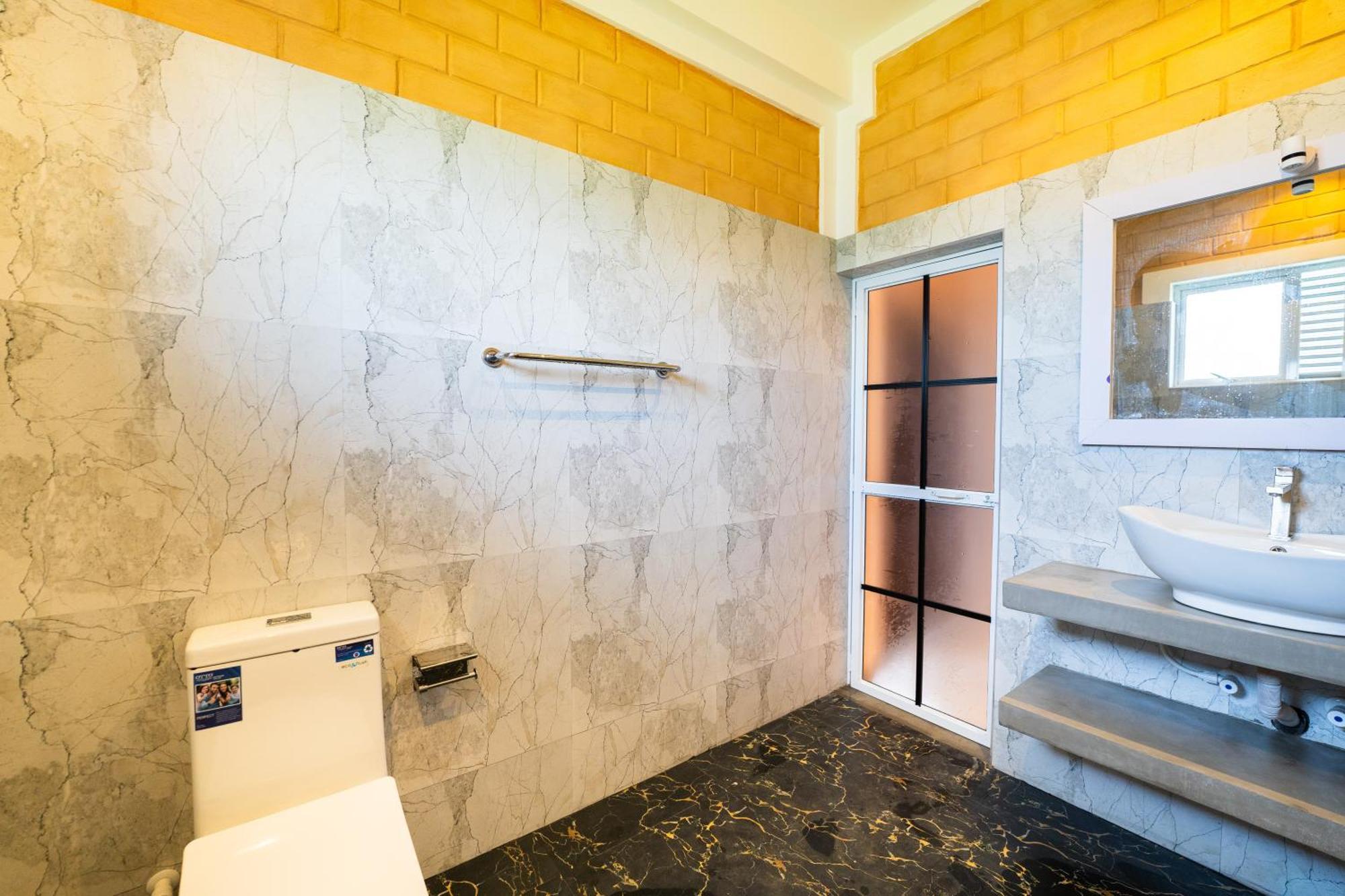 Bliss Blessings Villa & Spa - Hikkaduwa Bagian luar foto